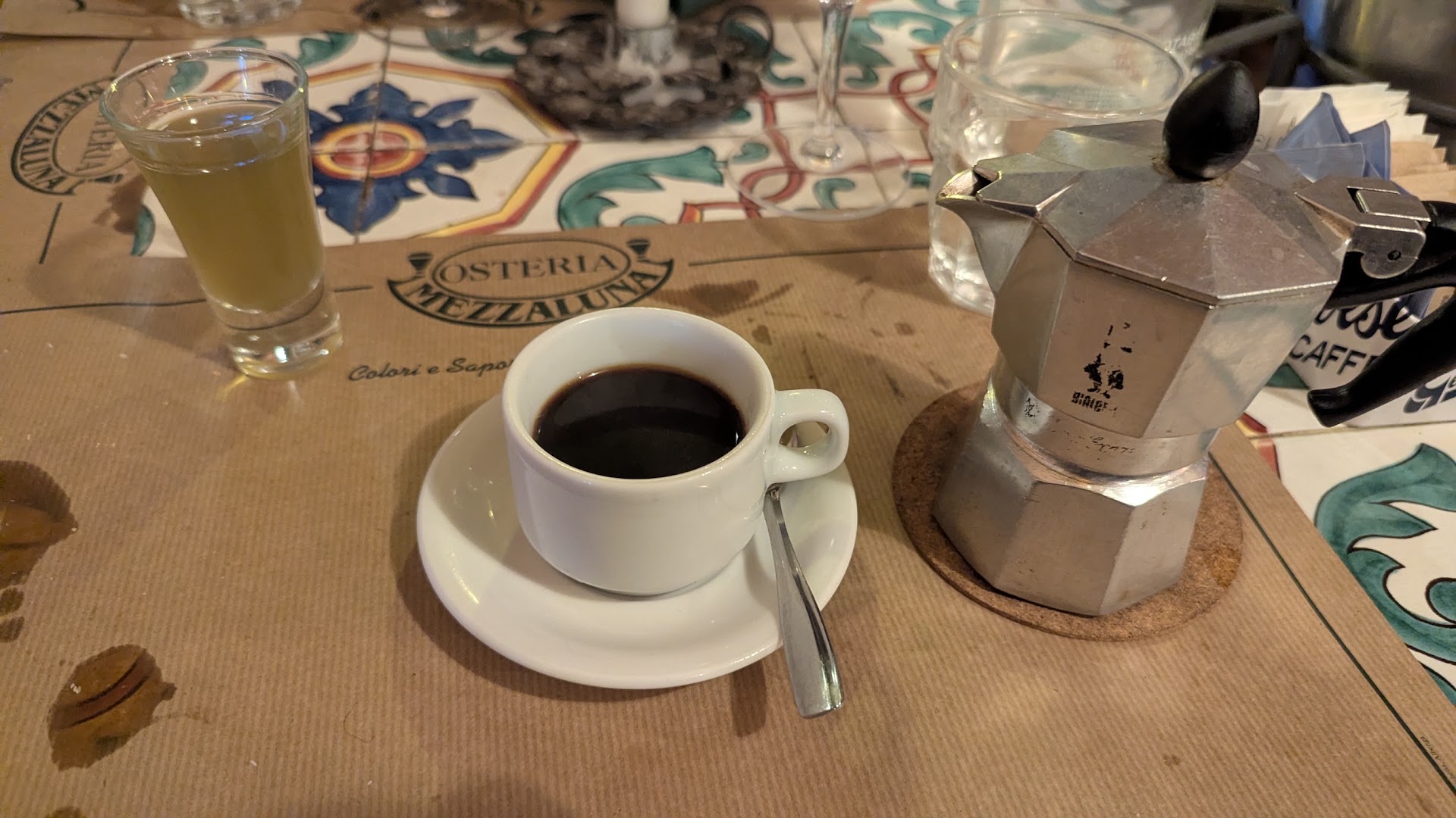 Osteria Mezzaluna