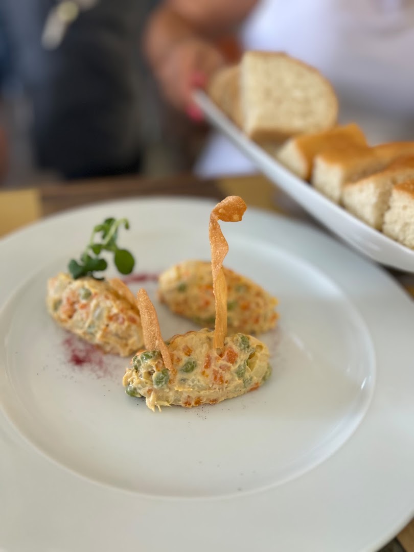 Osteria More e Macine