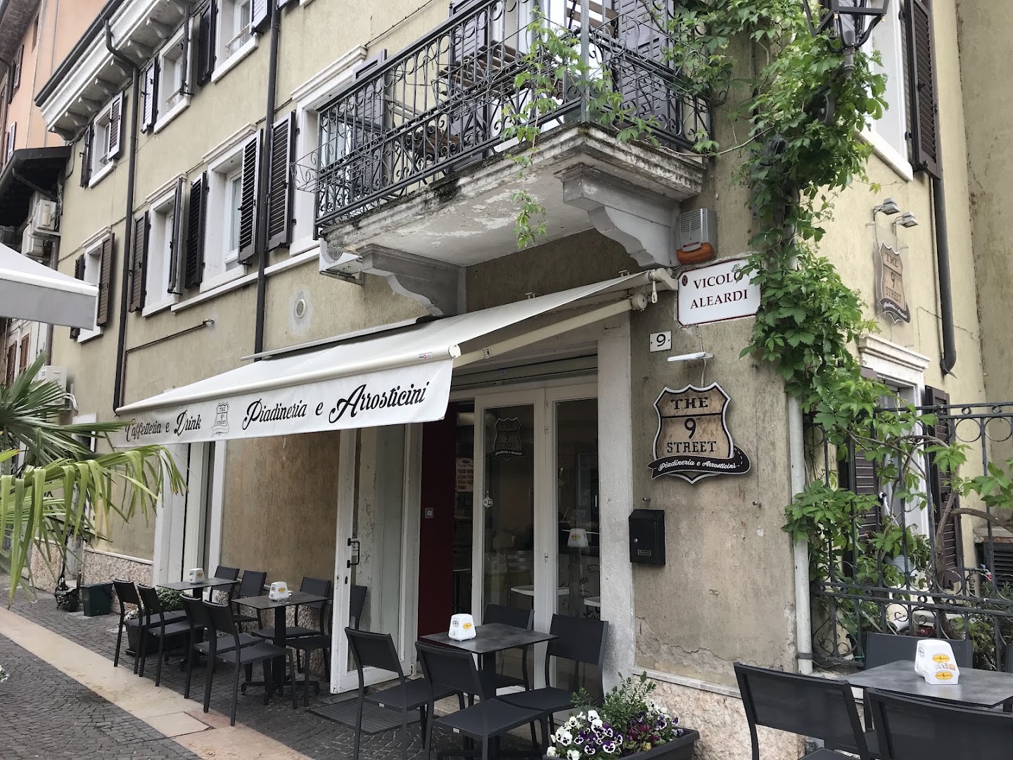 Osteria n.1 The 9th Street