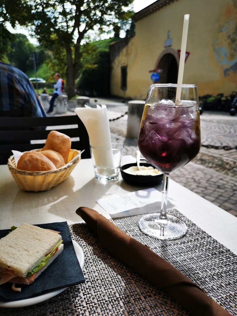 Osteria n.1 The 9th Street