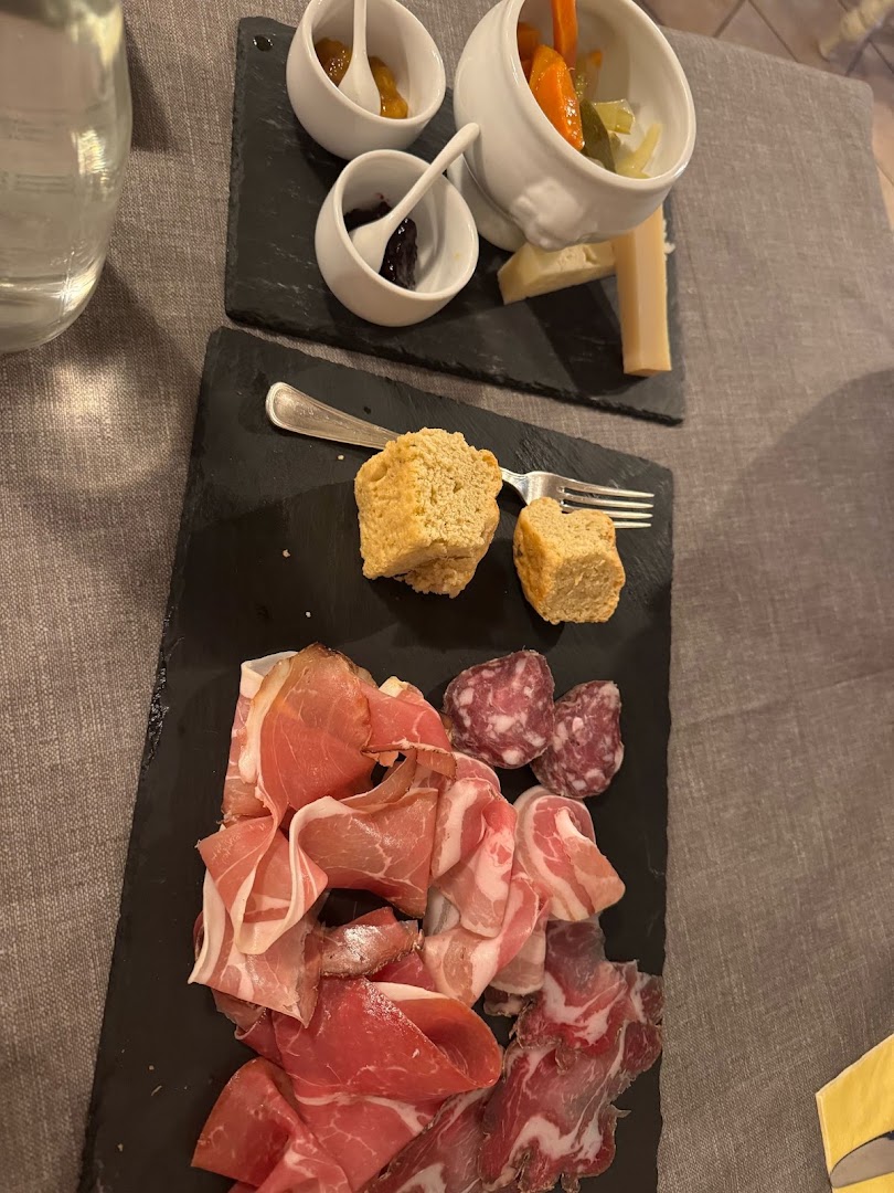 Osteria Pane & Salame