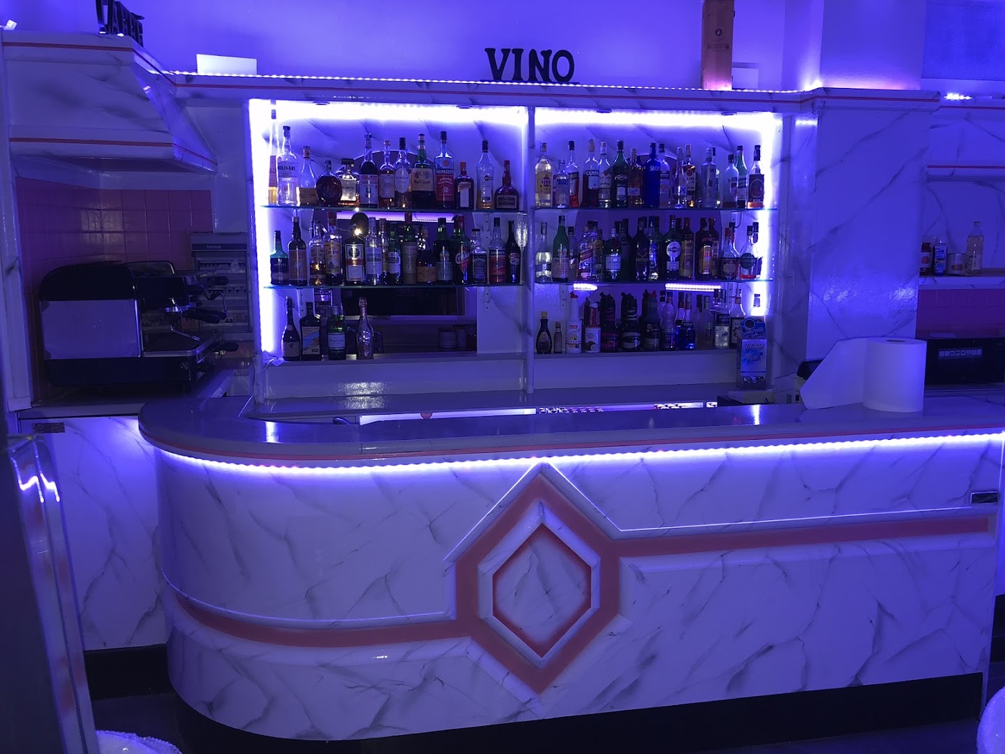 Ostras Lounge Bar&Restaurant