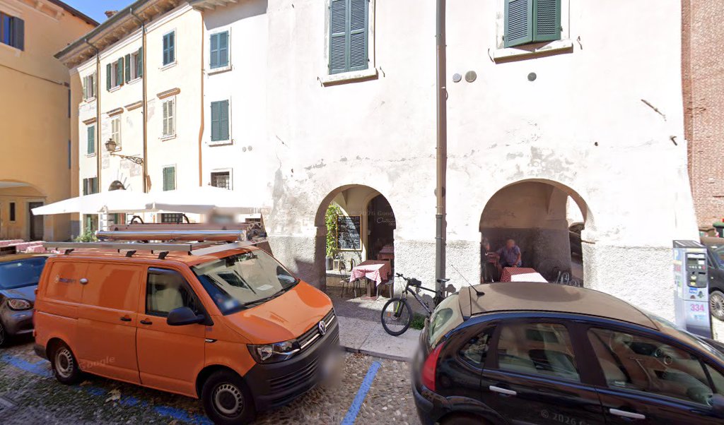 Via Giovambattista dalla Riva, 25
