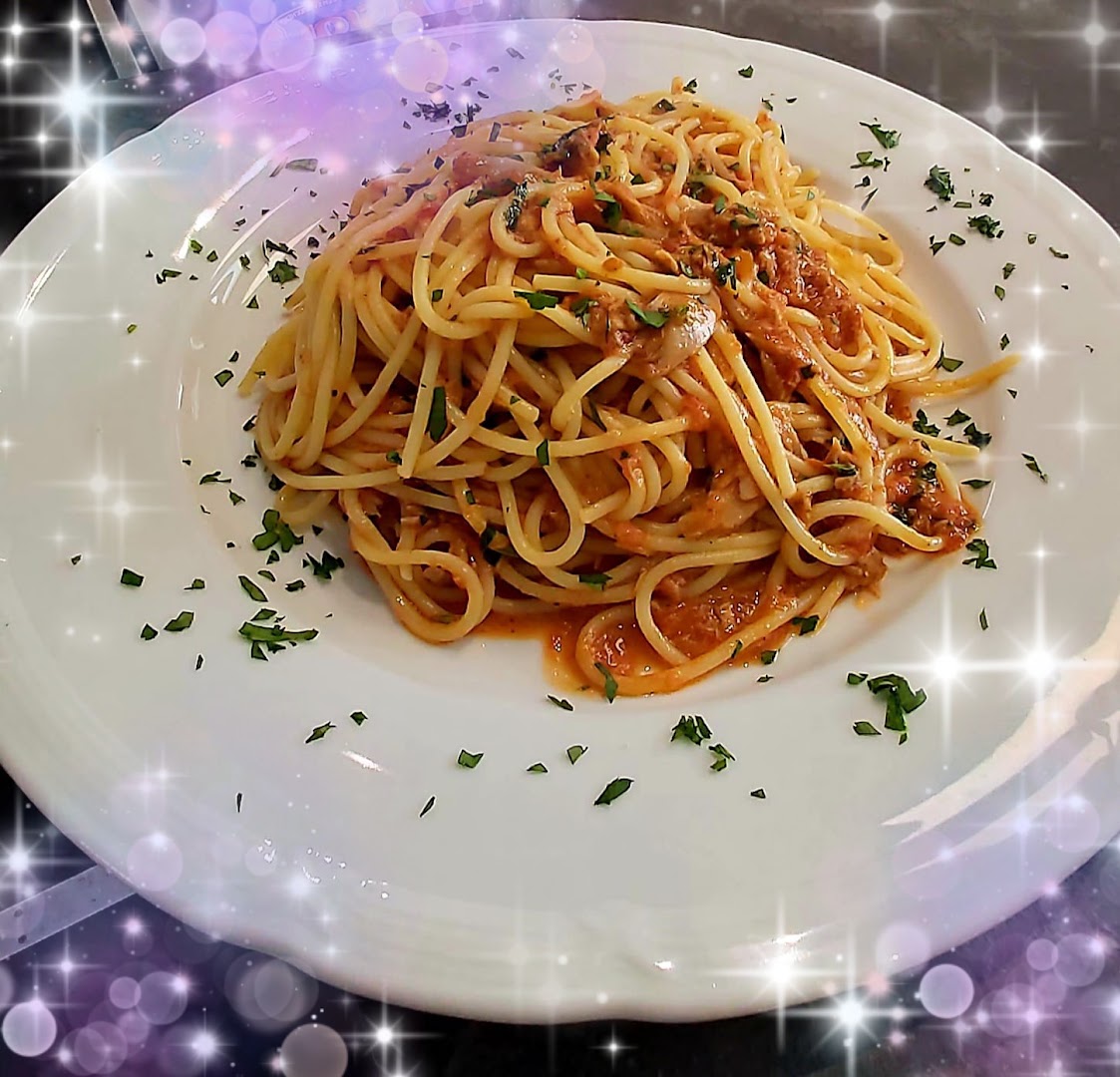 Oti's Cafè