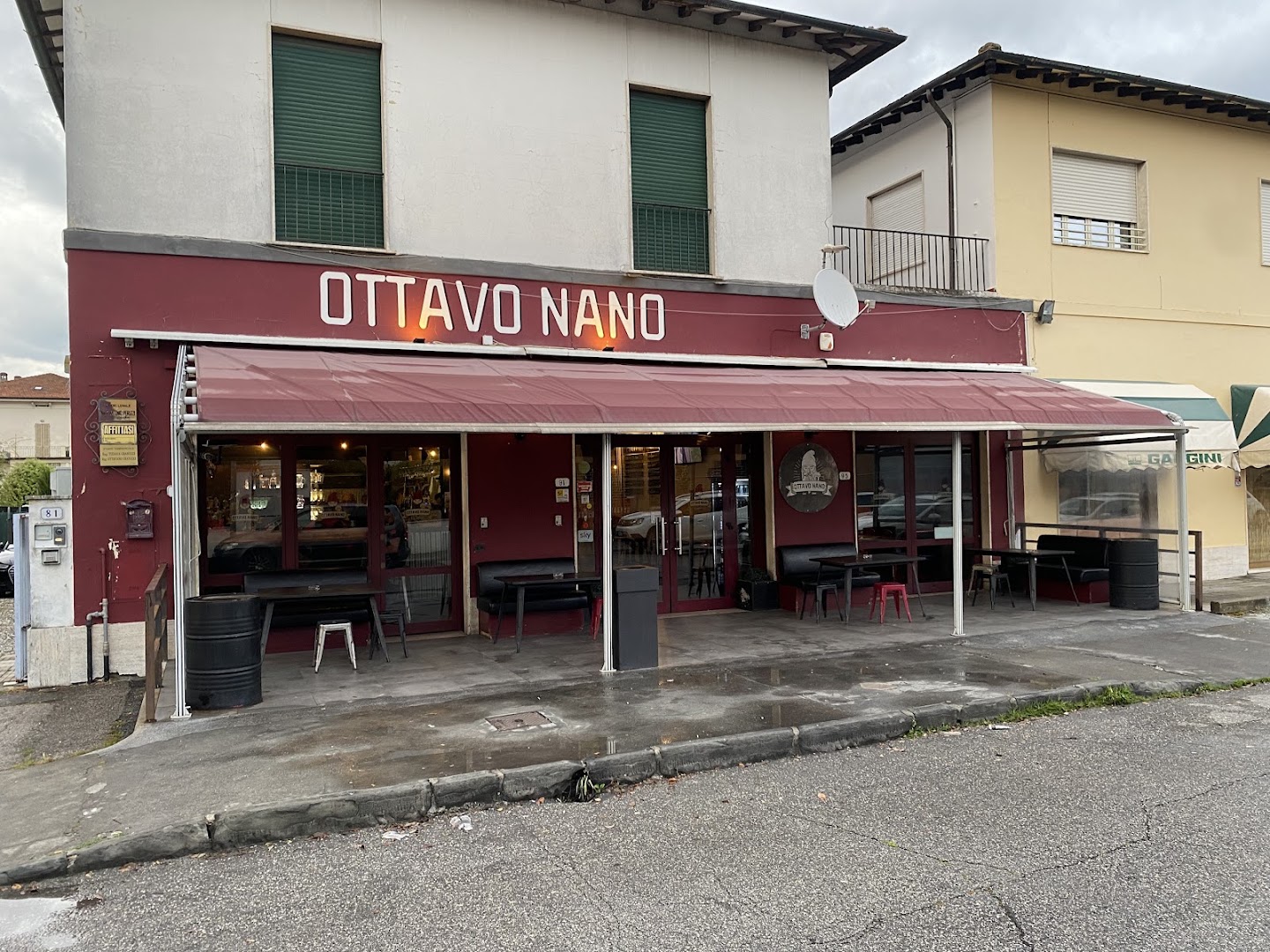 Ottavo Nano Pub, Lucca