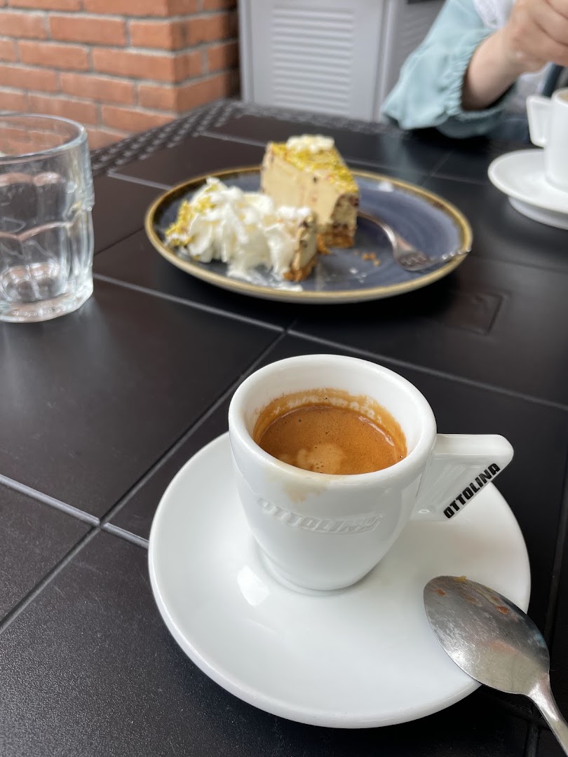 Ottolina Café&Bistrot C.so Magenta, Milano