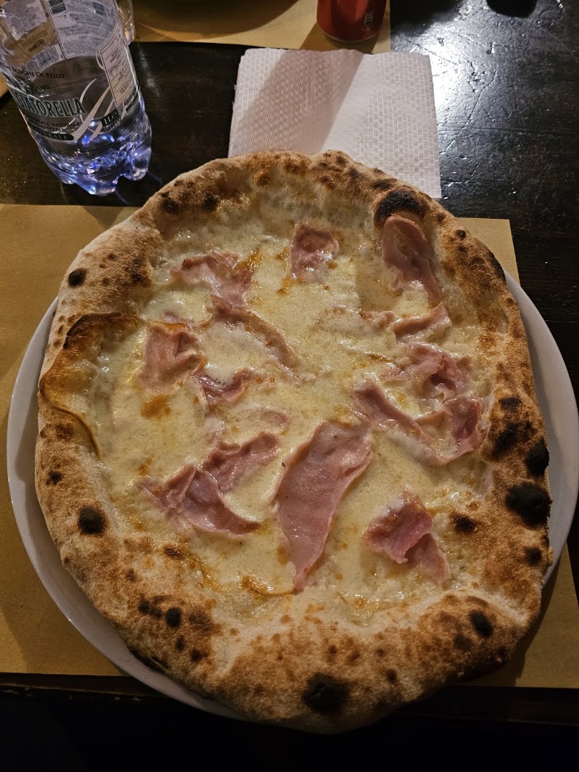 Ou ‘Mbare Pub