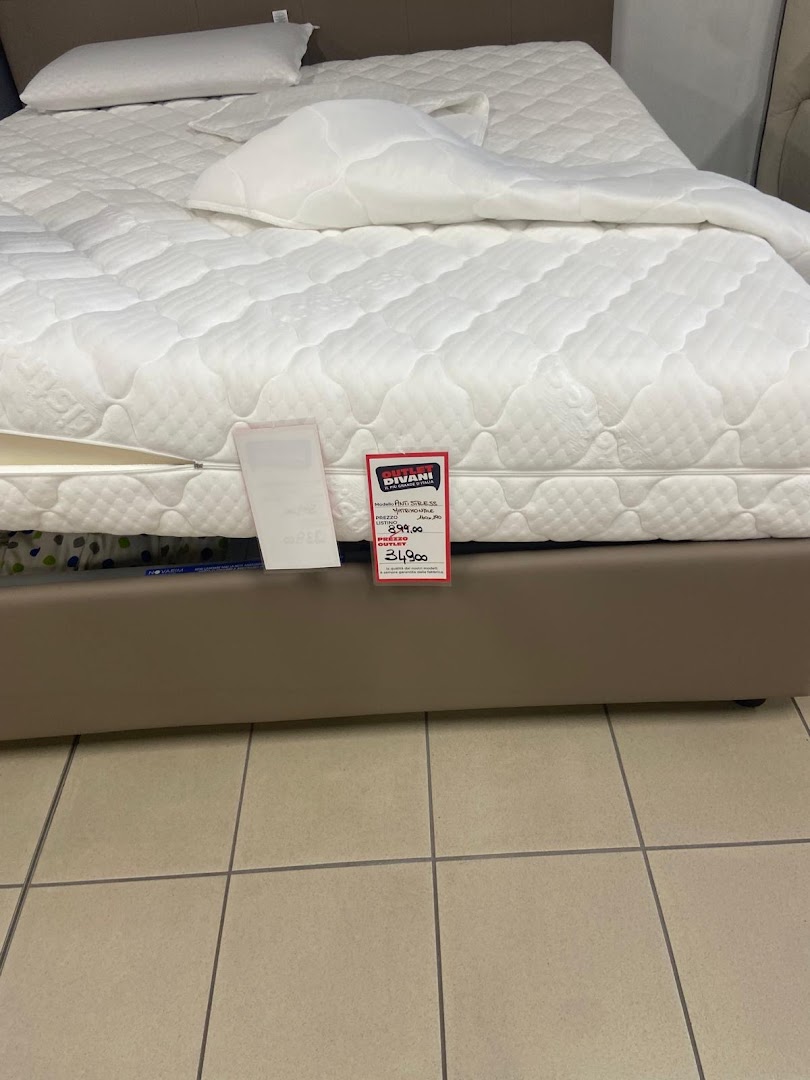 Outlet divani Erba