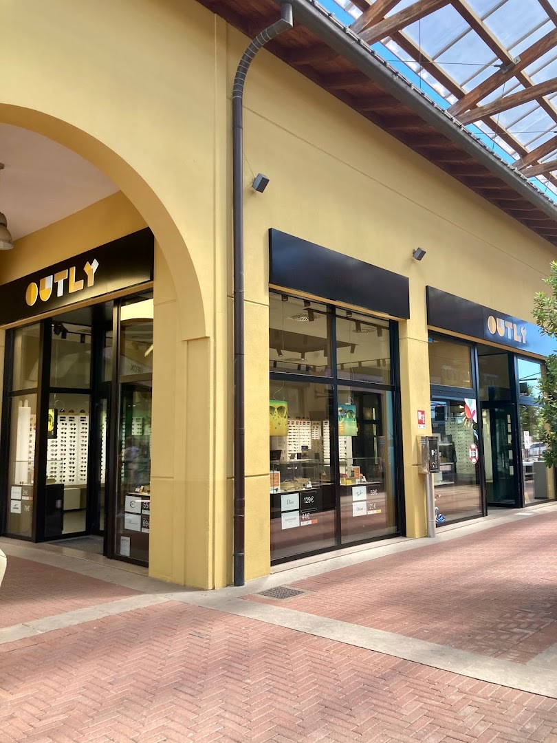 OUTLY - Castel Guelfo The Style Outlets