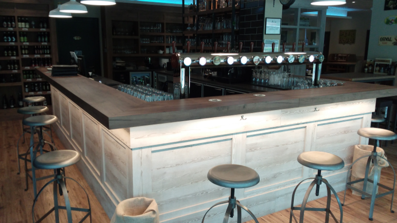 Over 18 Beer House