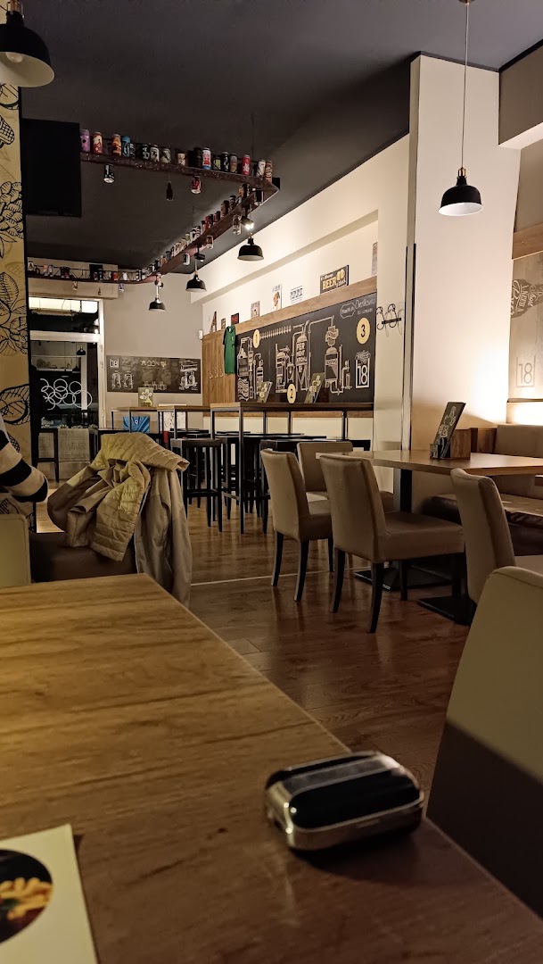 Over18 Beer House Osimo