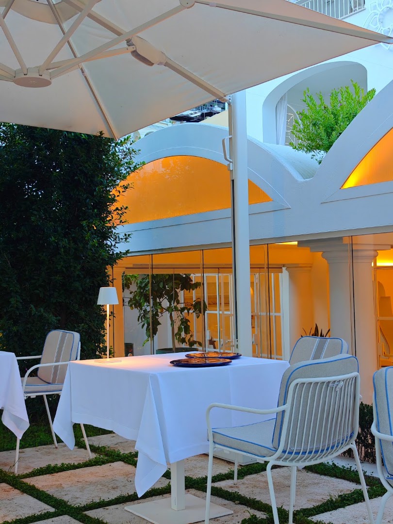 P Garden Lounge Bar