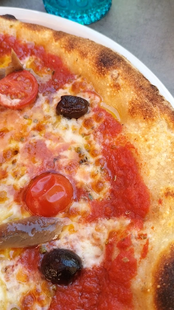 P&O Pizza&Oyster
