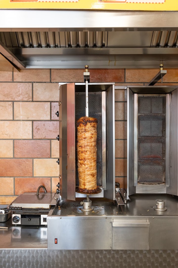 PAK PIZZERIA E KEBAB