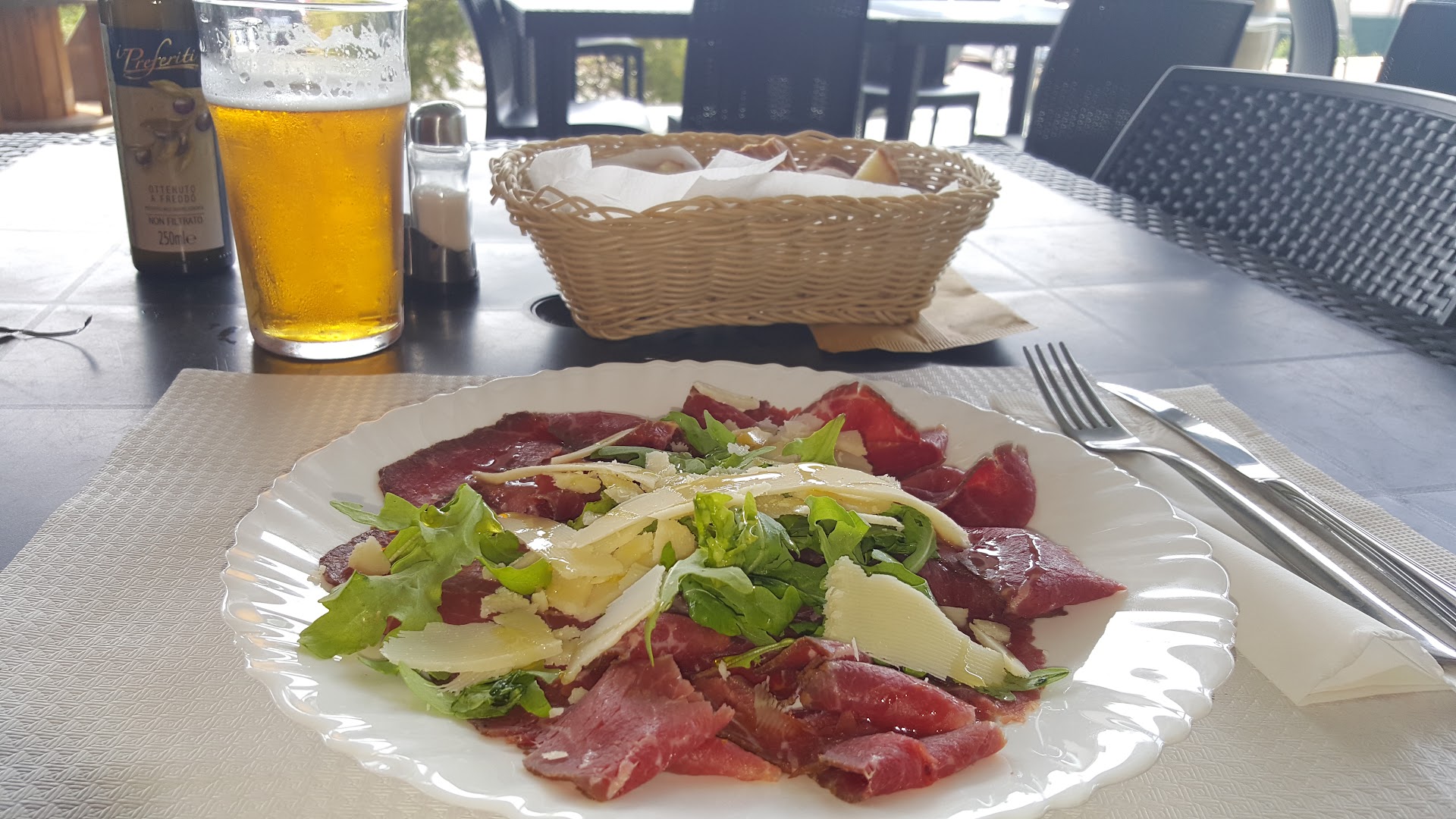 Palasport Cafe, Villa Guardia