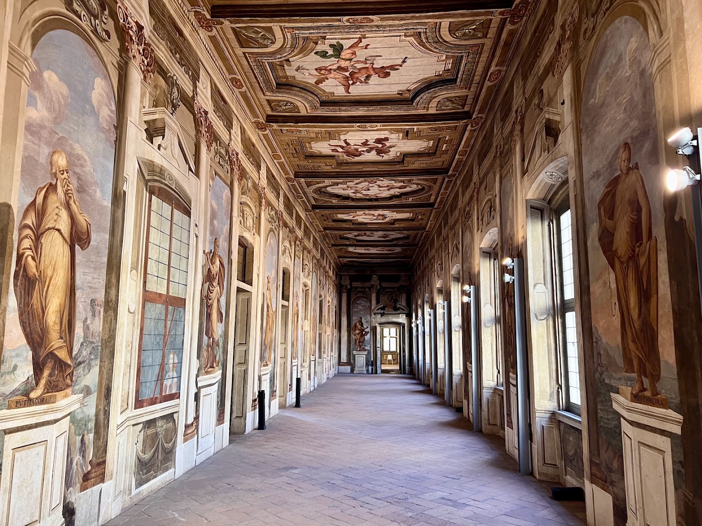 Palazzo Arese Borromeo