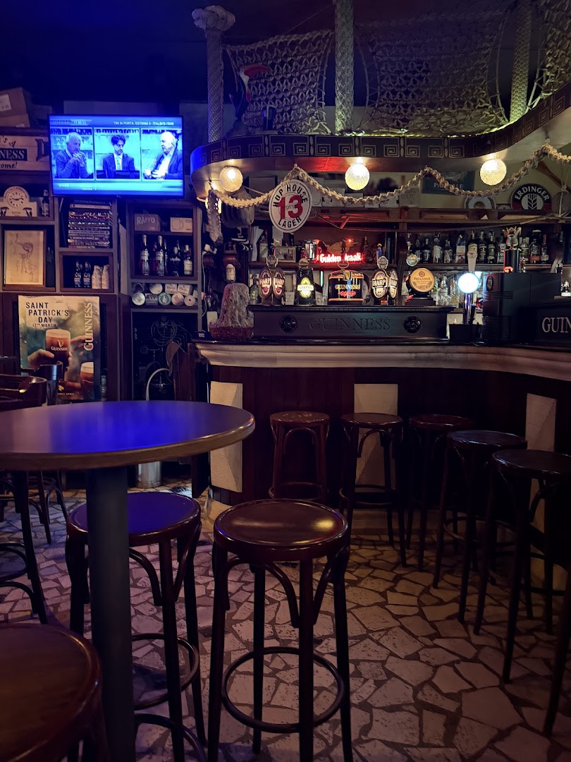 Palmares Club irish pub