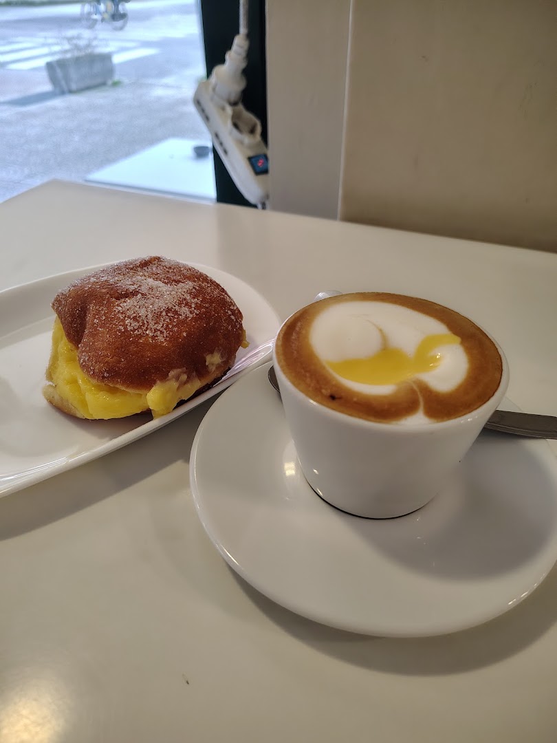 Pan Ama Bakery Cafè by Longhini