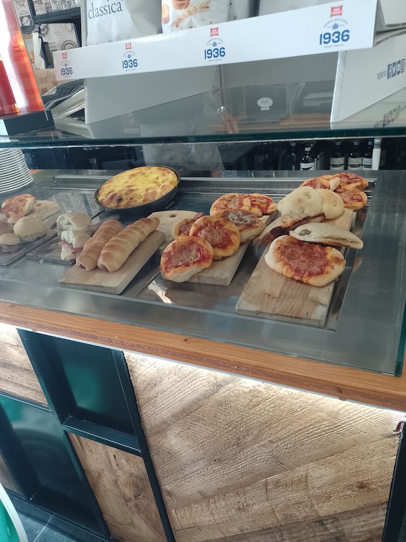 Pan Di Via