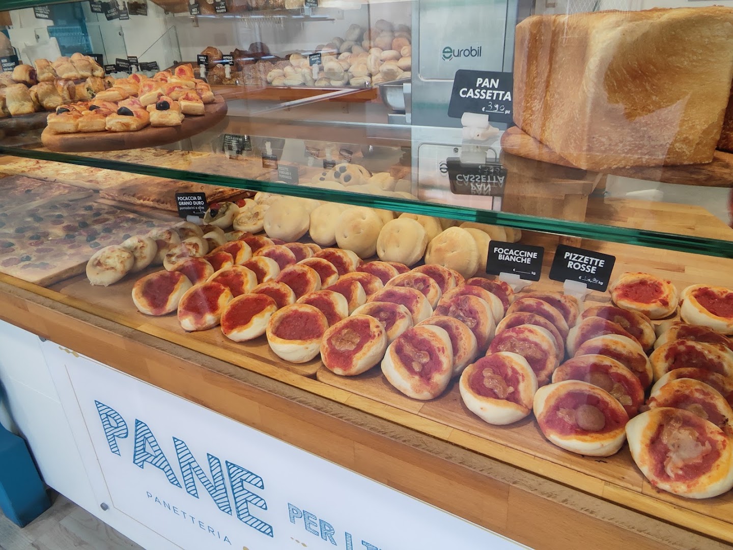Pane per i tuoi denti / Panetteria, Pasticceria, Caffè