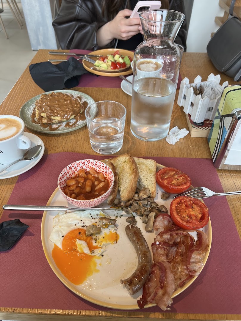 Pangea Caffè & Bistrot
