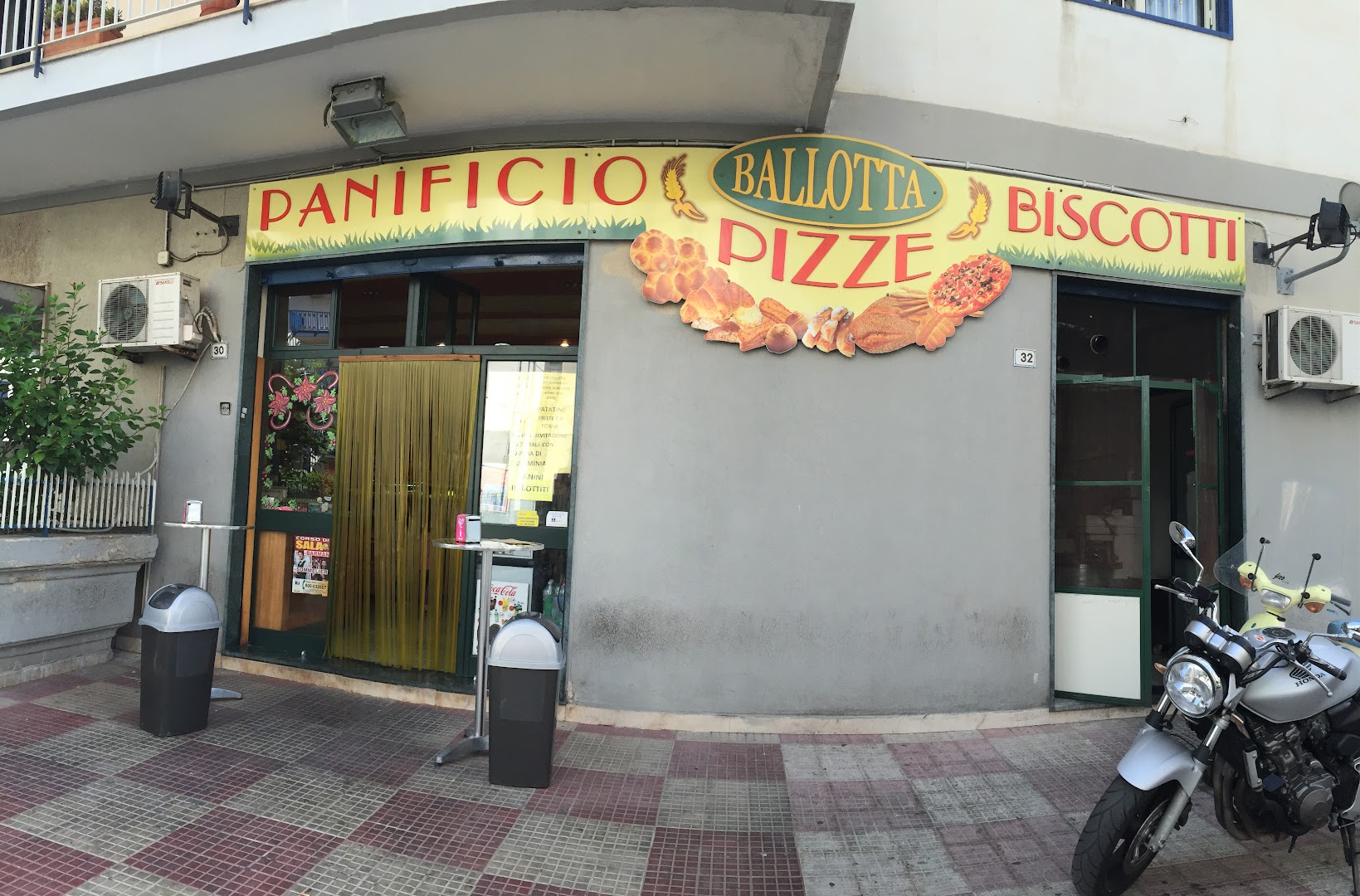 Panificio Ballotta F.sco & Figli...pizze...biscotti..