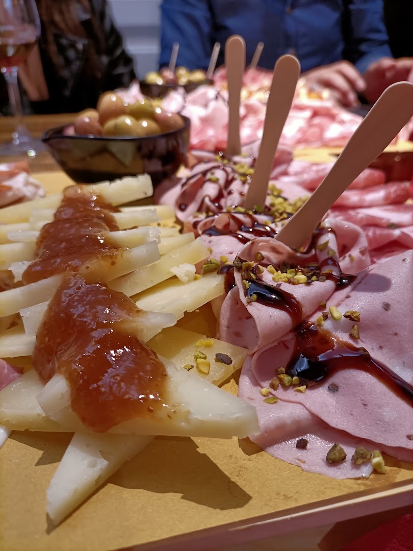 Panificio L'Antico Fornaio Dei F.Lli Cancedda - via Della Vittoria