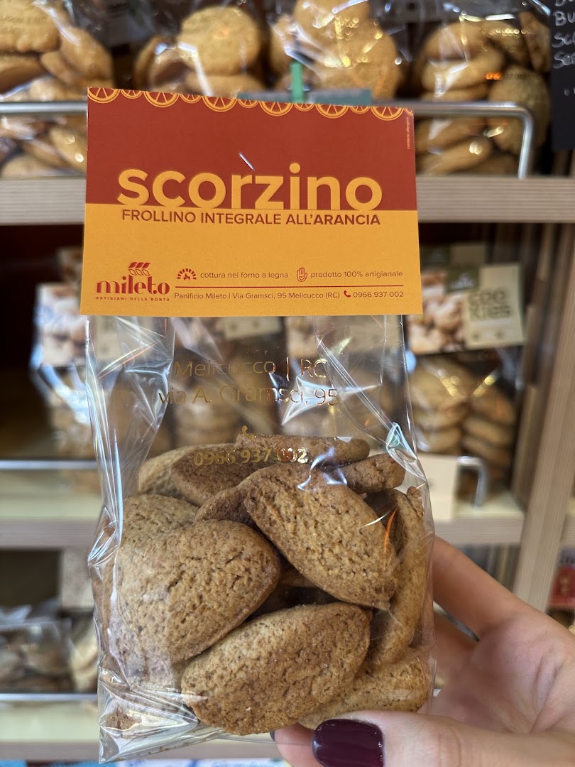 Panificio Mileto Melicucco- Pizzeria Bar Aperitivi Tavola Calda Biscottificio Panetteria