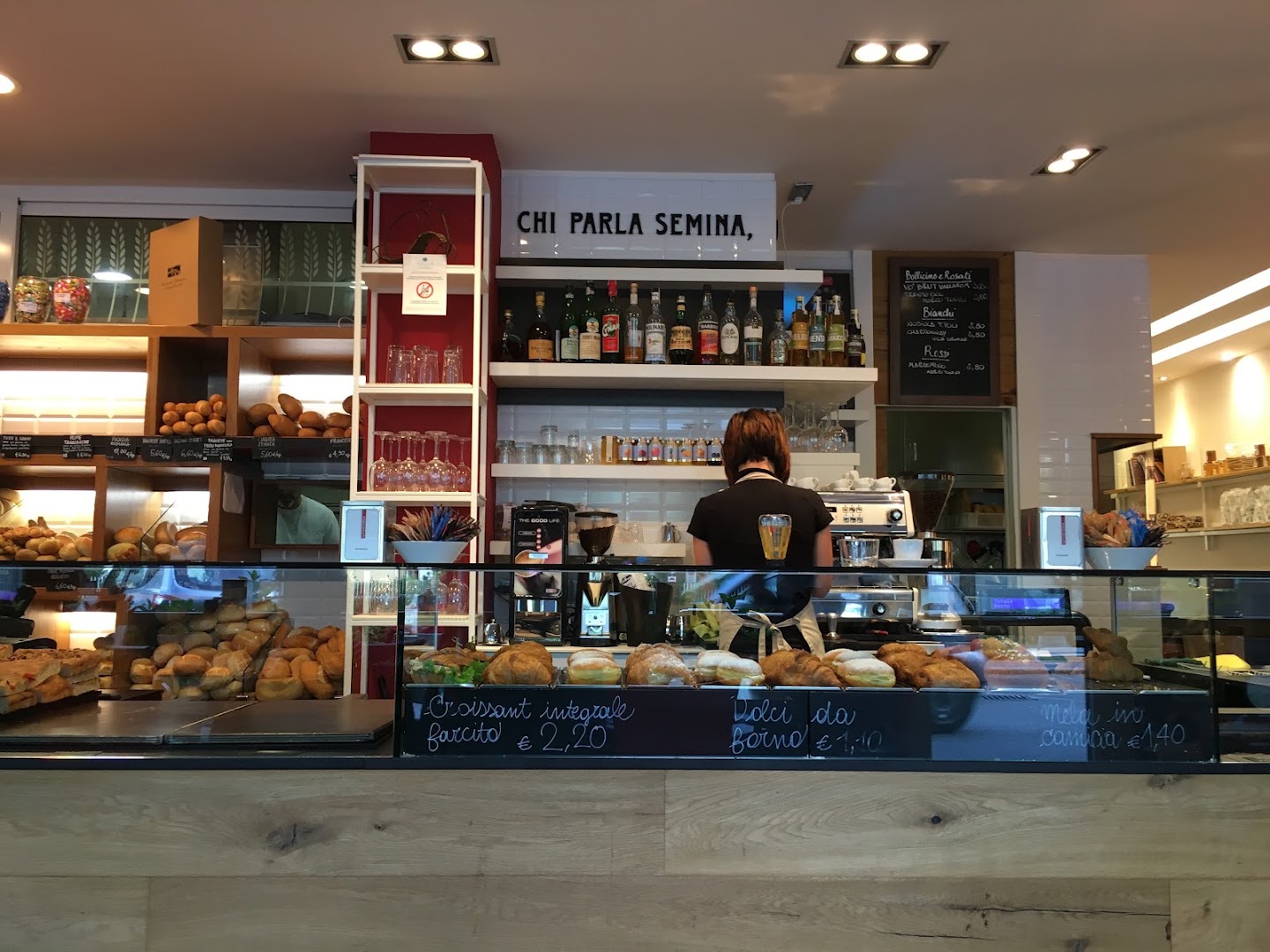 Panificio Moderno "Briciole Food&Drink" Viale Trento, Rovereto