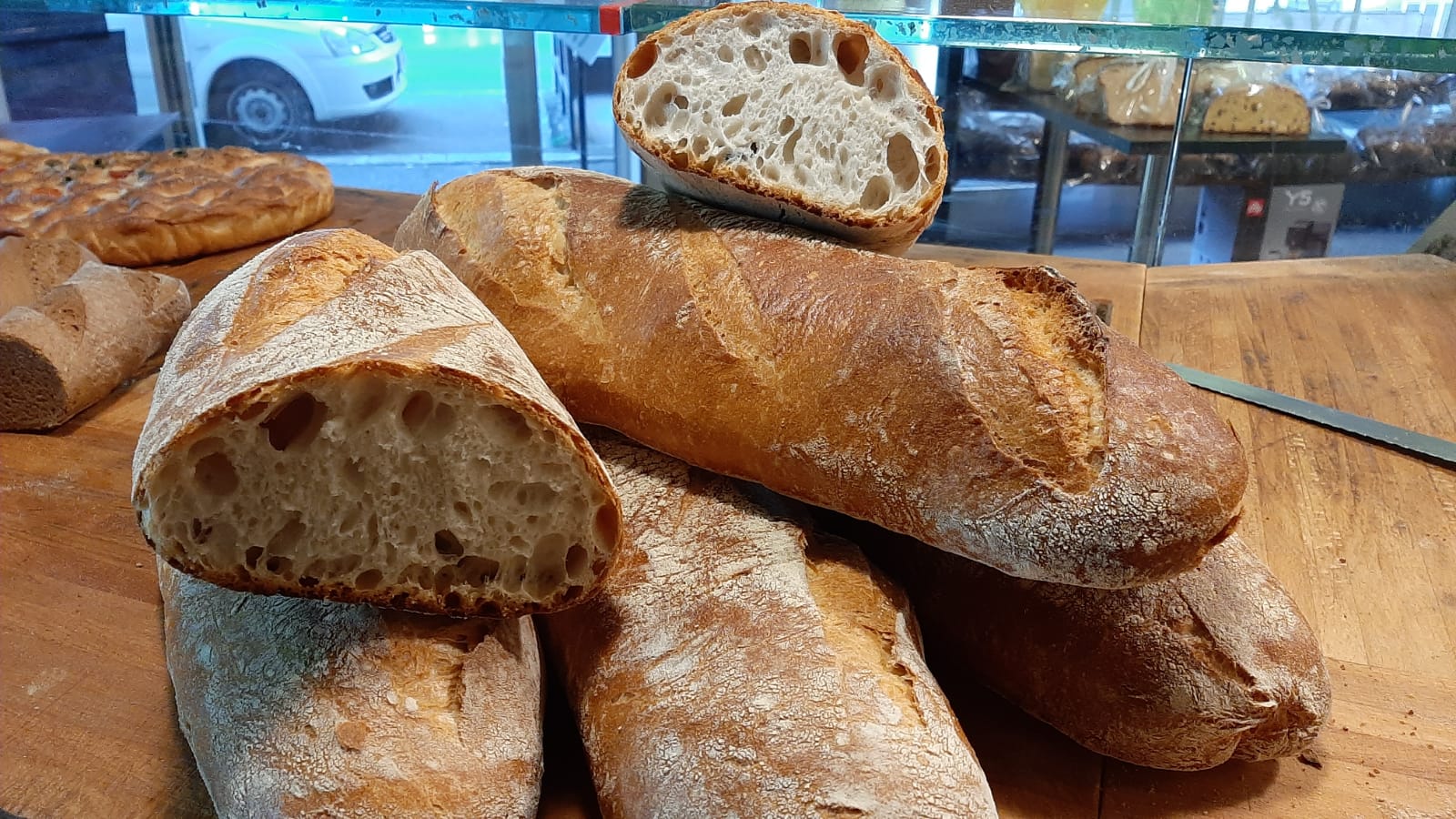 Panificio Pasticceria Bar Pizzeria Roma - Il Forno VIA PONZIO COMINIO 58