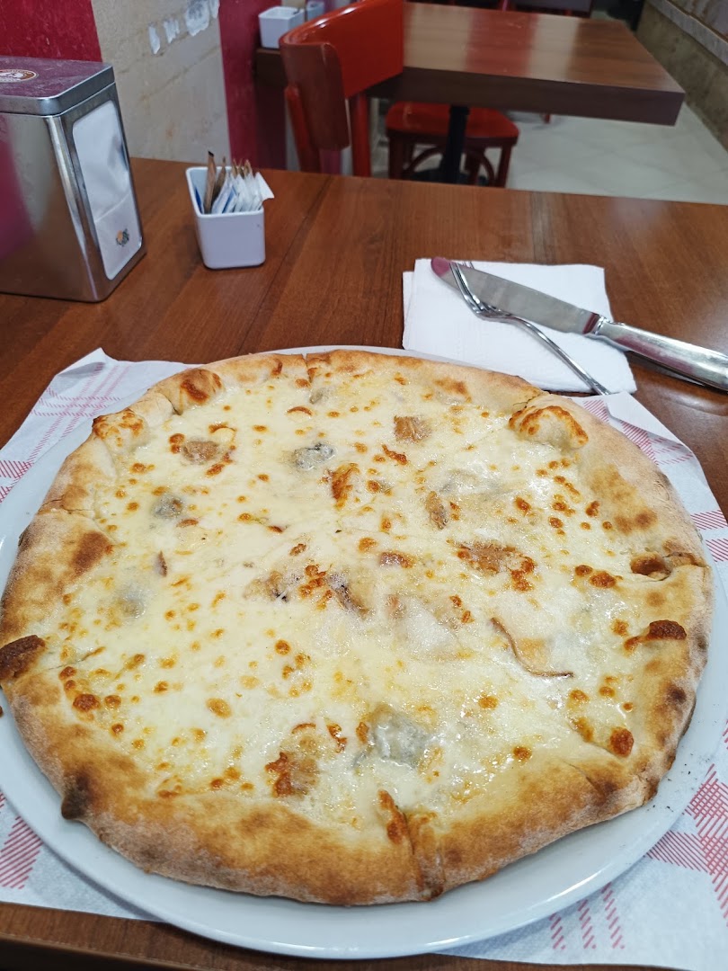 Panificio;pizzeria;bar;kebab Samuel 1, Milano