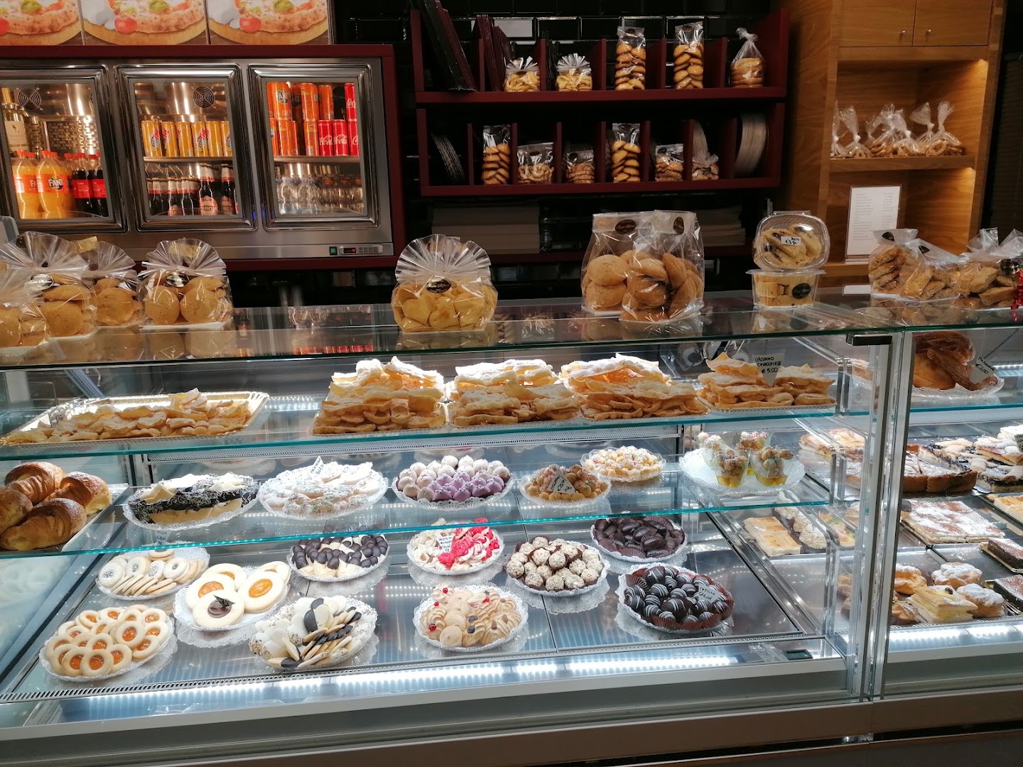 Panificio Pizzeria Pasticceria Stefano Russo Pietrantonio Loffredo, Foggia