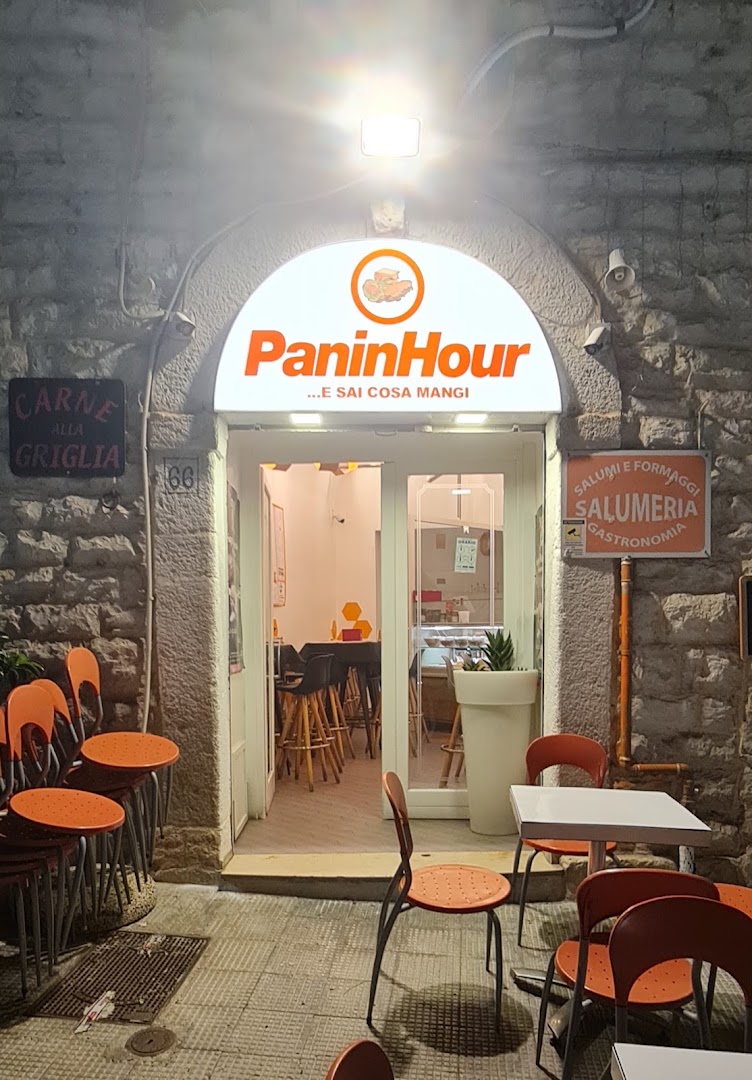 PANINHOUR