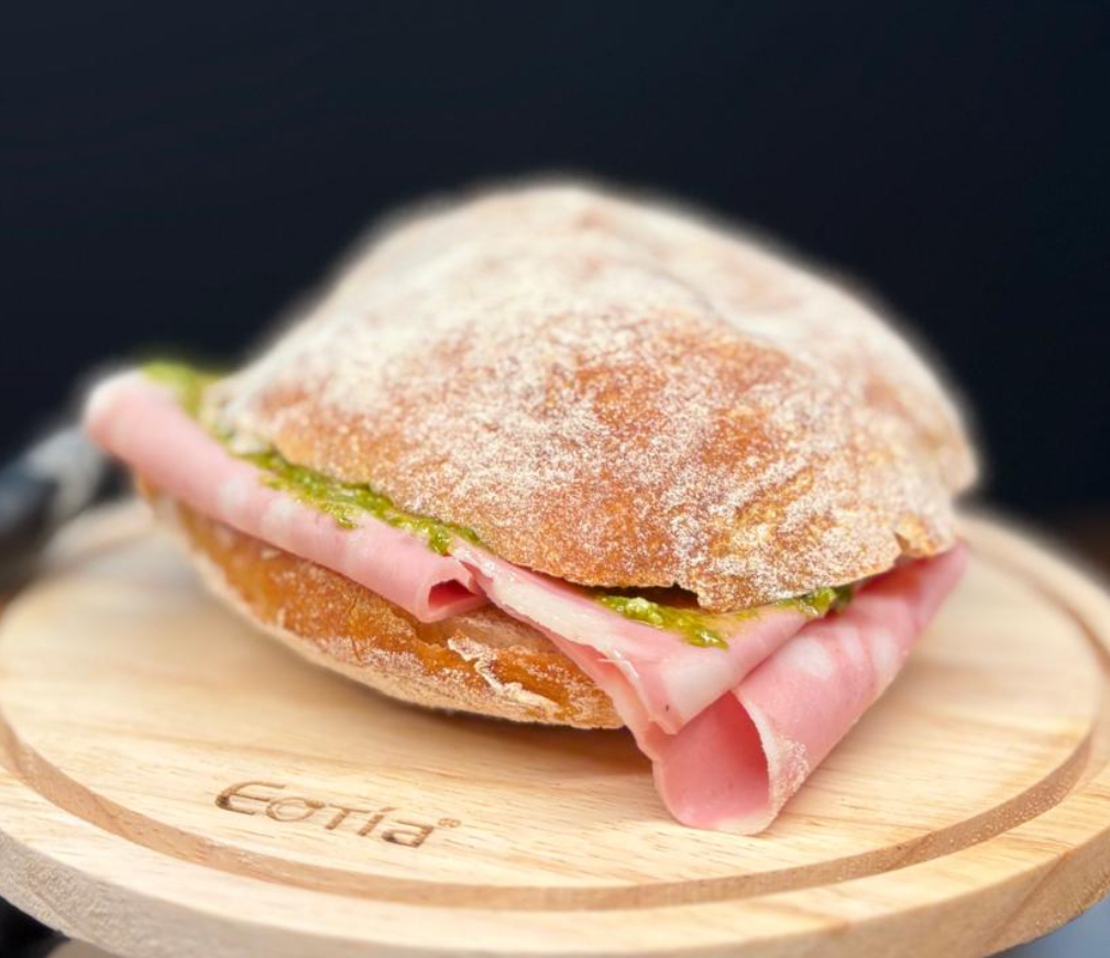 Panini & Dispetti, Magione