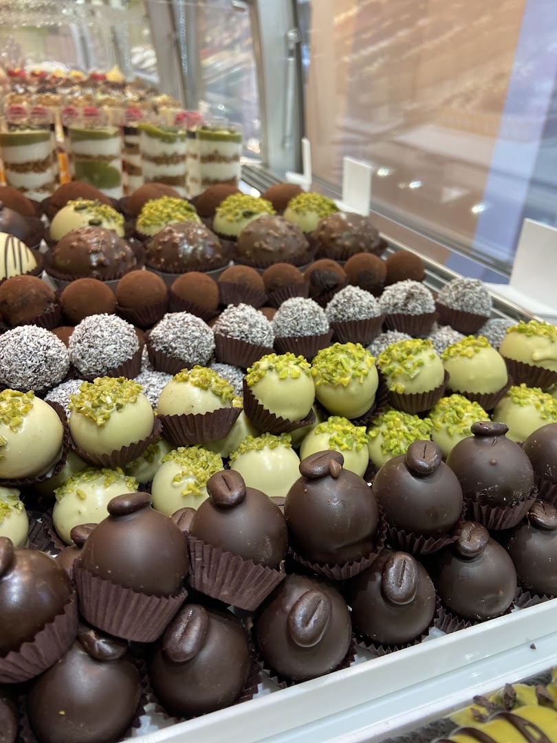 Panna E Cacao Di Confalonieri Roberta