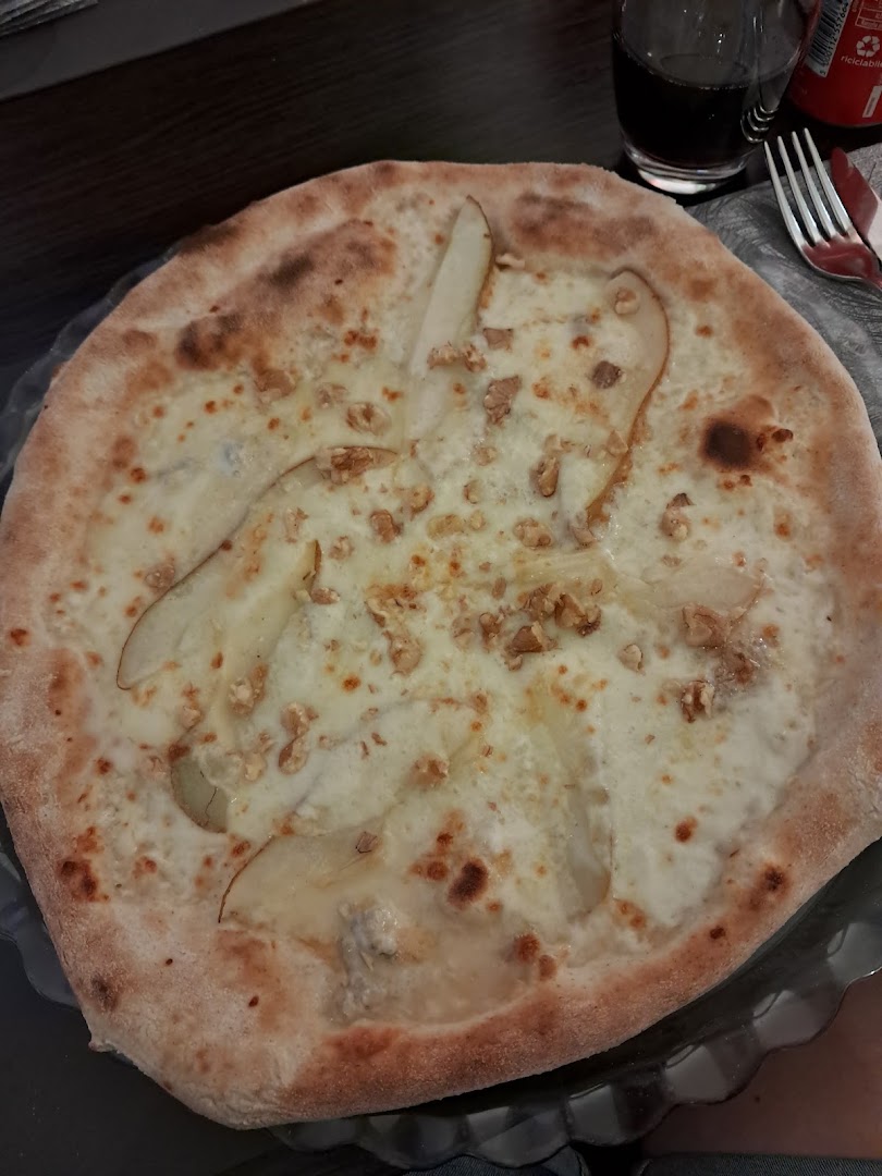 Pantheon Vercelli - Storica Pizzeria Piemontese 🏅