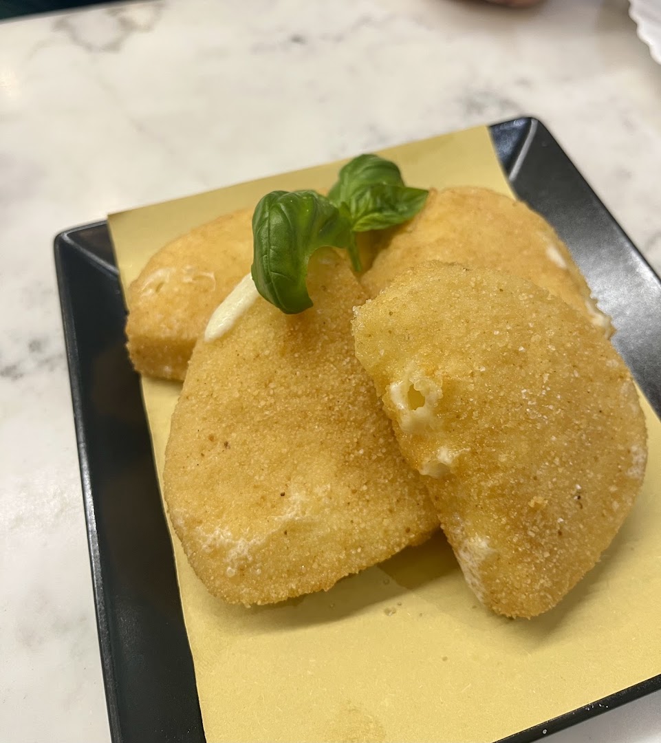 Papilla Milano, Milano