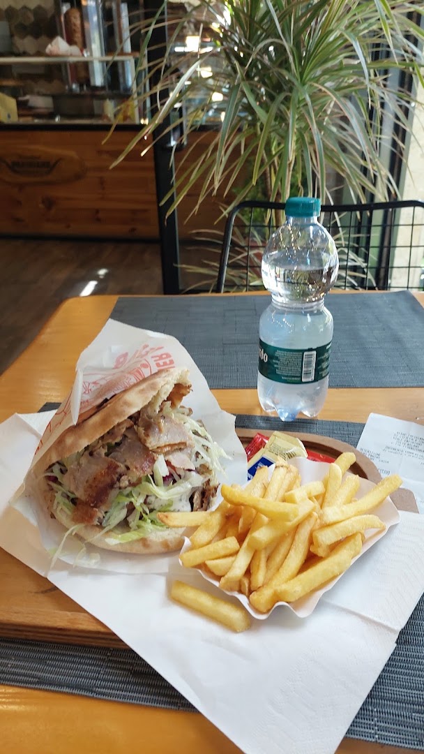 Papiniano Pizzeria Kebab Milano