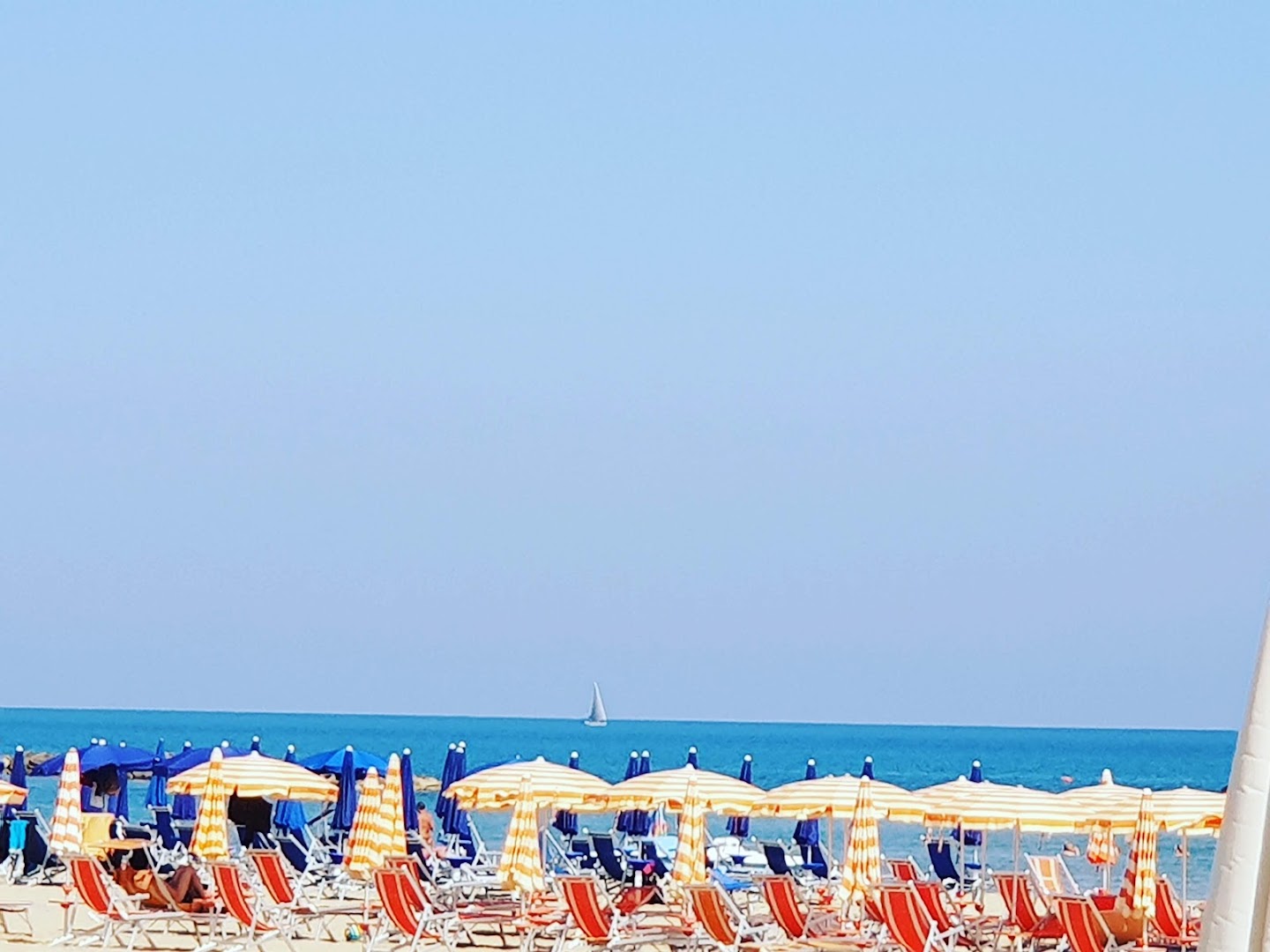 Paradise Beach, Carrara