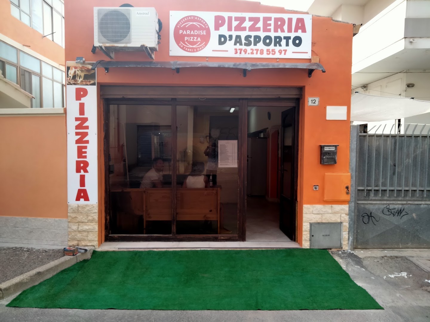 Paradise Pizza