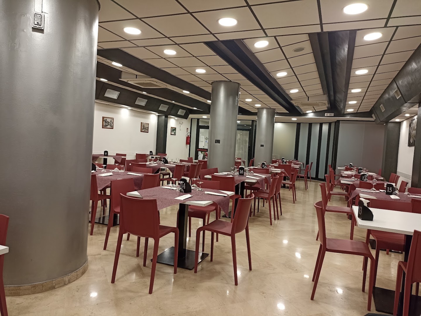 Paradise Pizzeria