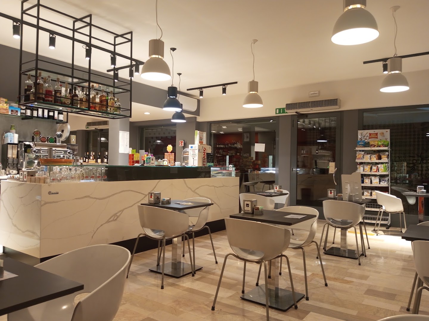 PARADISE SNACK BAR GELATERIA