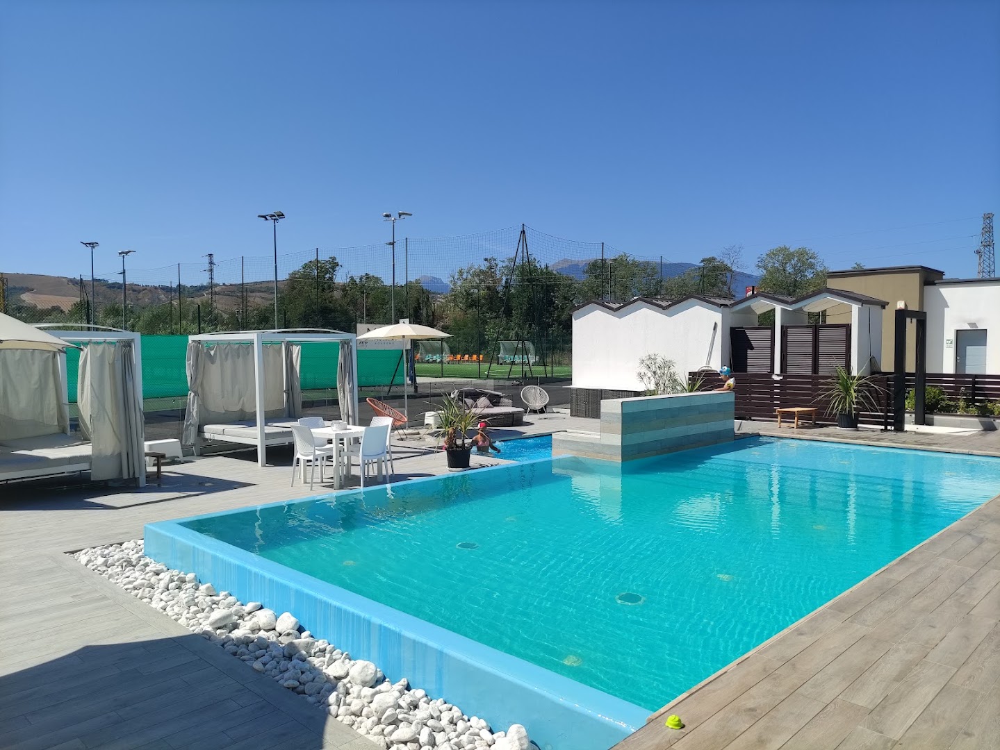 Paradise Village