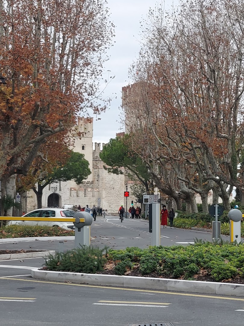 Parcheggio P20 Via Olimpia, Desenzano del Garda