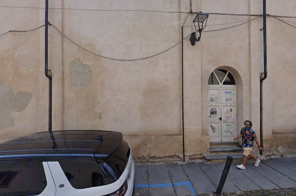 Parcheggio | Piazza Lavezzeri Roberto