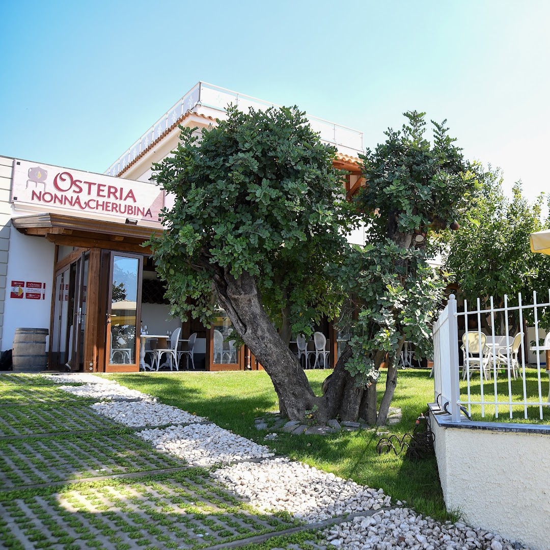 Parcheggio Ristorante Osteria Nonna Cherubina
