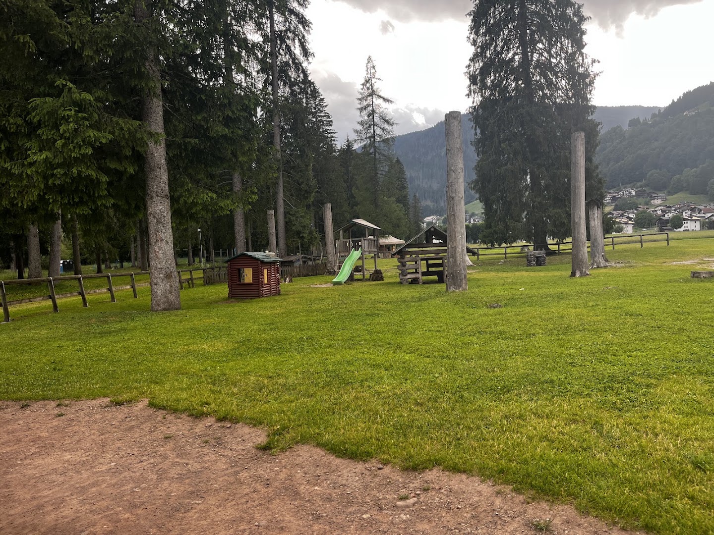 Parco giochi Bar L'Aivaz