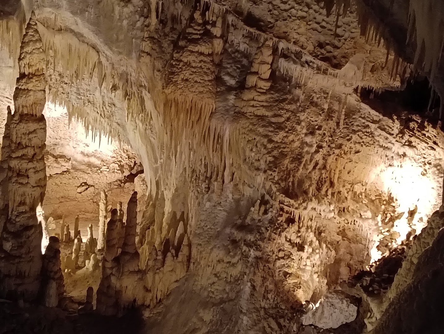 Parco Naturale Regionale Gola della Rossa e di Frasassi
