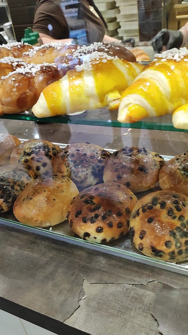 Parentesi Graffa Villaricca - Graffe, Torte, Cornetti