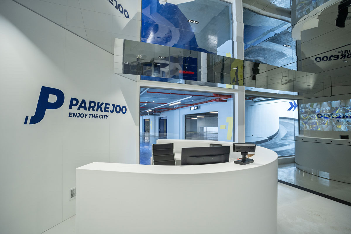 Parkejoo - Lecce, Lecce